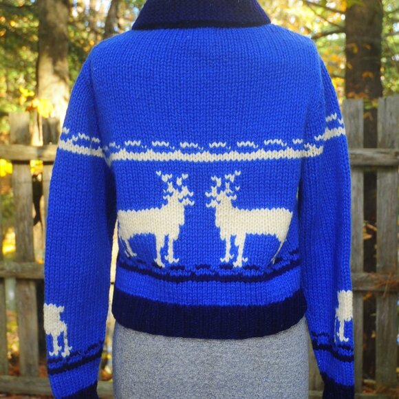 VTG 90's The Limited America Blue Wool Reindeer Sweater & Matching Socks Size SM - Picture 5 of 7